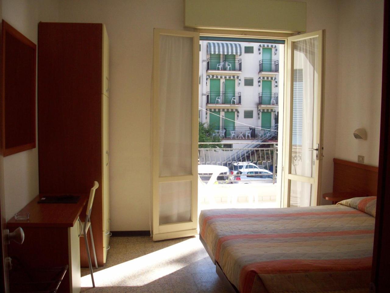Hotel Arno